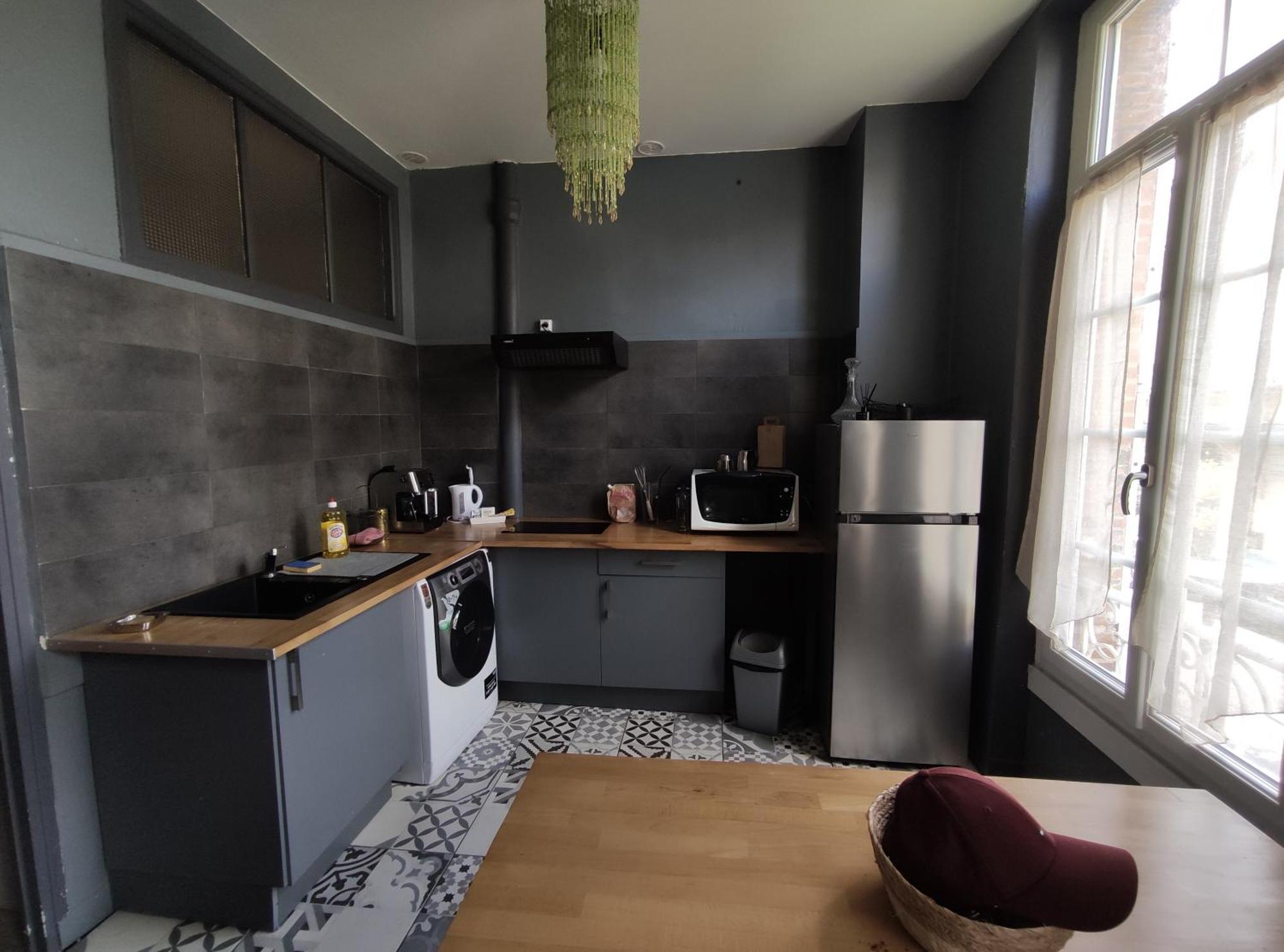 1 Ideal Salaries Nomades Apartamento